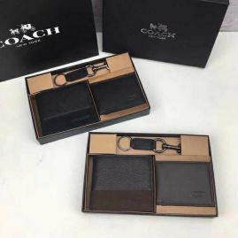 Picture of Coach Wallets _SKUfw19360598fw